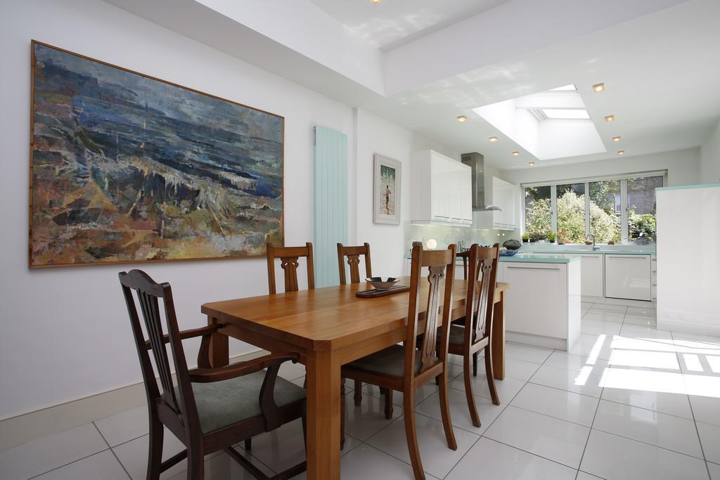 Veeve - House Dyne Road - Kilburn * Londra